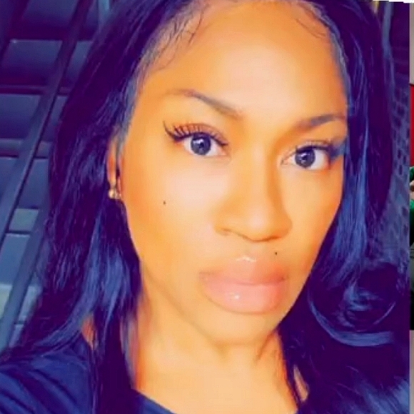 Meet your Posher LIVE, Prisy Monster Shop 2.0 - Picture 5 of 8